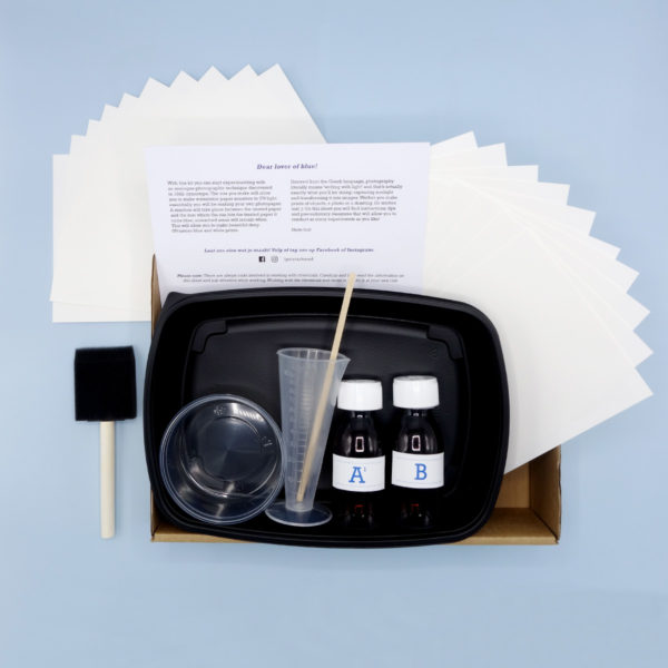 DIY CYANOTYPE KIT – PAPER (instr. també en castellà)